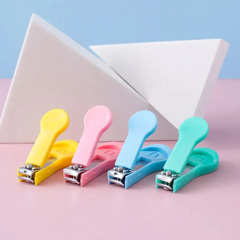 Baby Care Kit, Baby Health Care Set, Newborn Products Multi-Functional Nail Clipper Comb